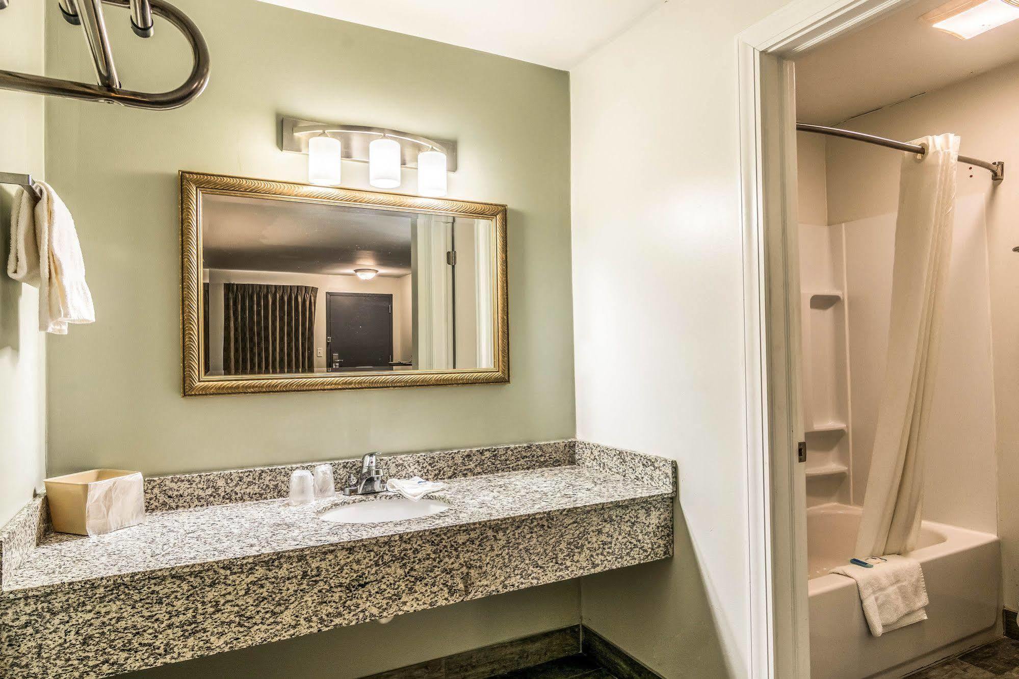 Rodeway Inn Portage Kültér fotó