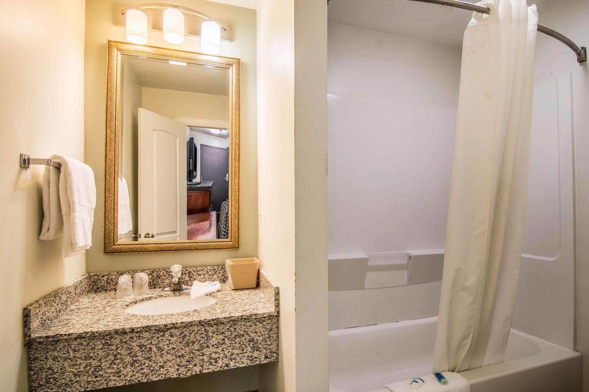 Rodeway Inn Portage Kültér fotó